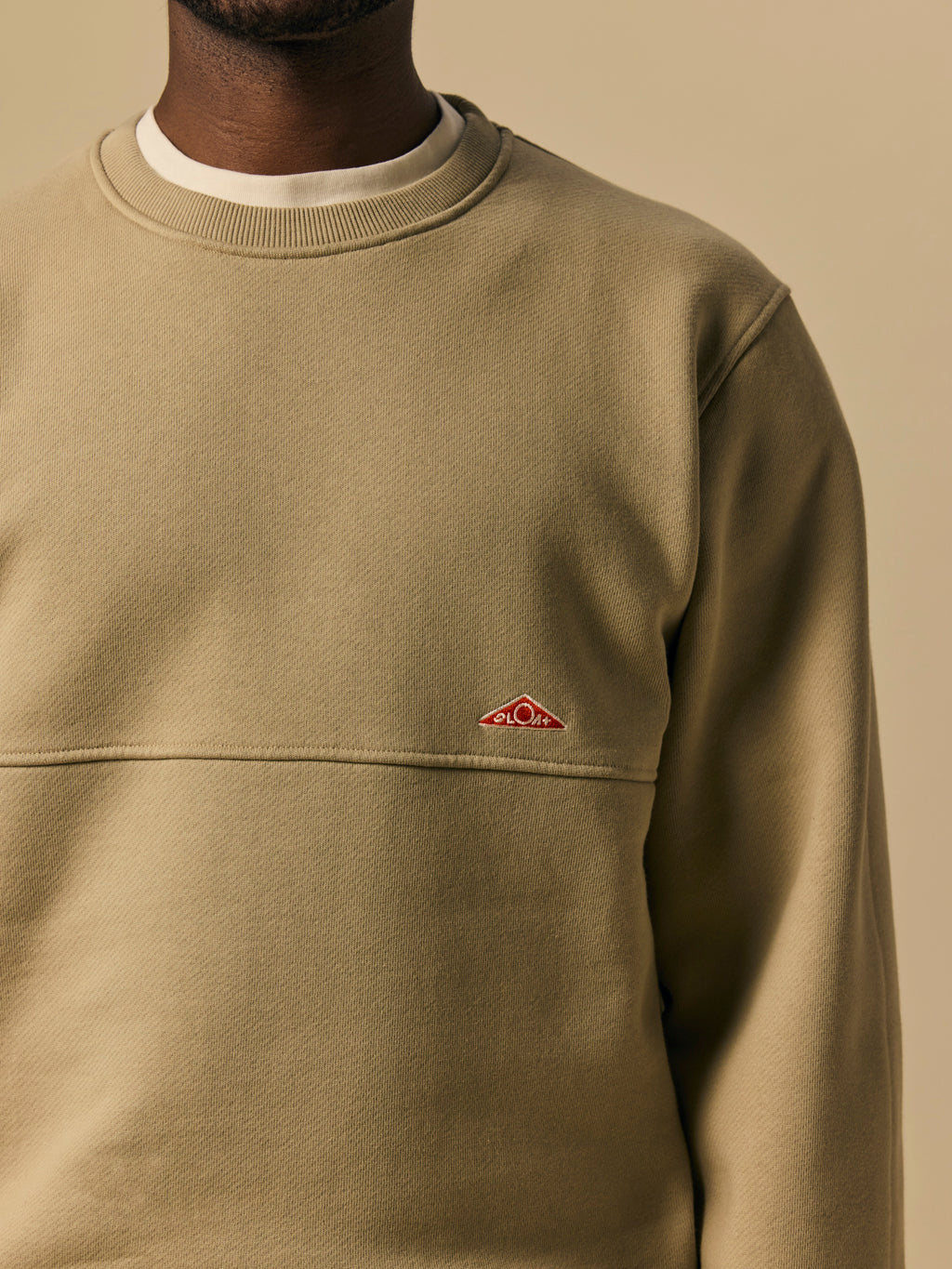 Organic Cotton Fleece Crewneck in Aluminum [color:Aluminum]