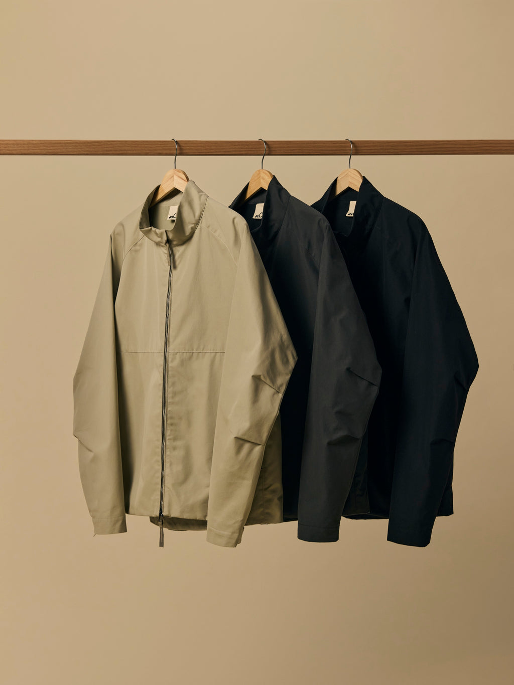 Organic Ventile Windbreaker — lifestyle