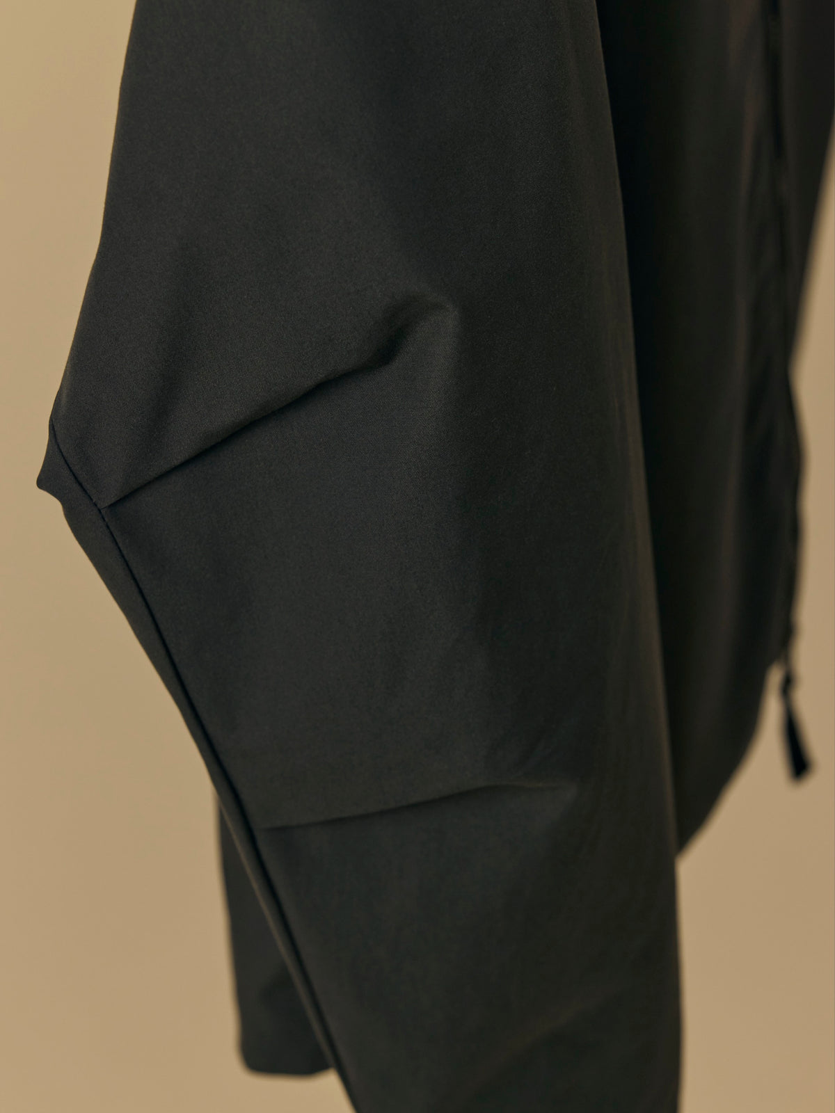 Organic Ventile Windbreaker in Charcoal [color:Charcoal]
