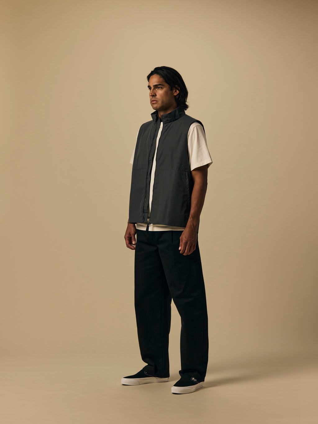 Organic Ventile Vest in Charcoal [color:Charcoal]