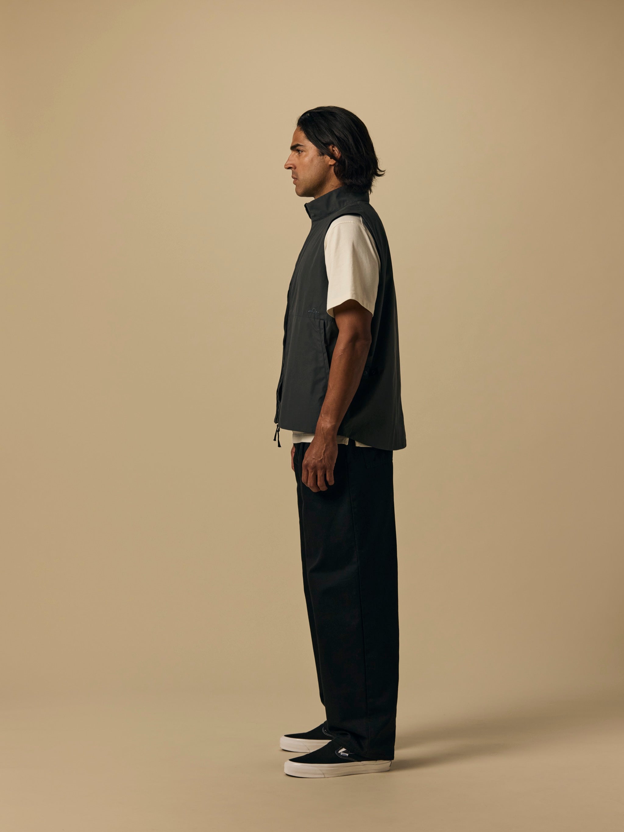 Organic Ventile Vest in Charcoal [color:Charcoal]