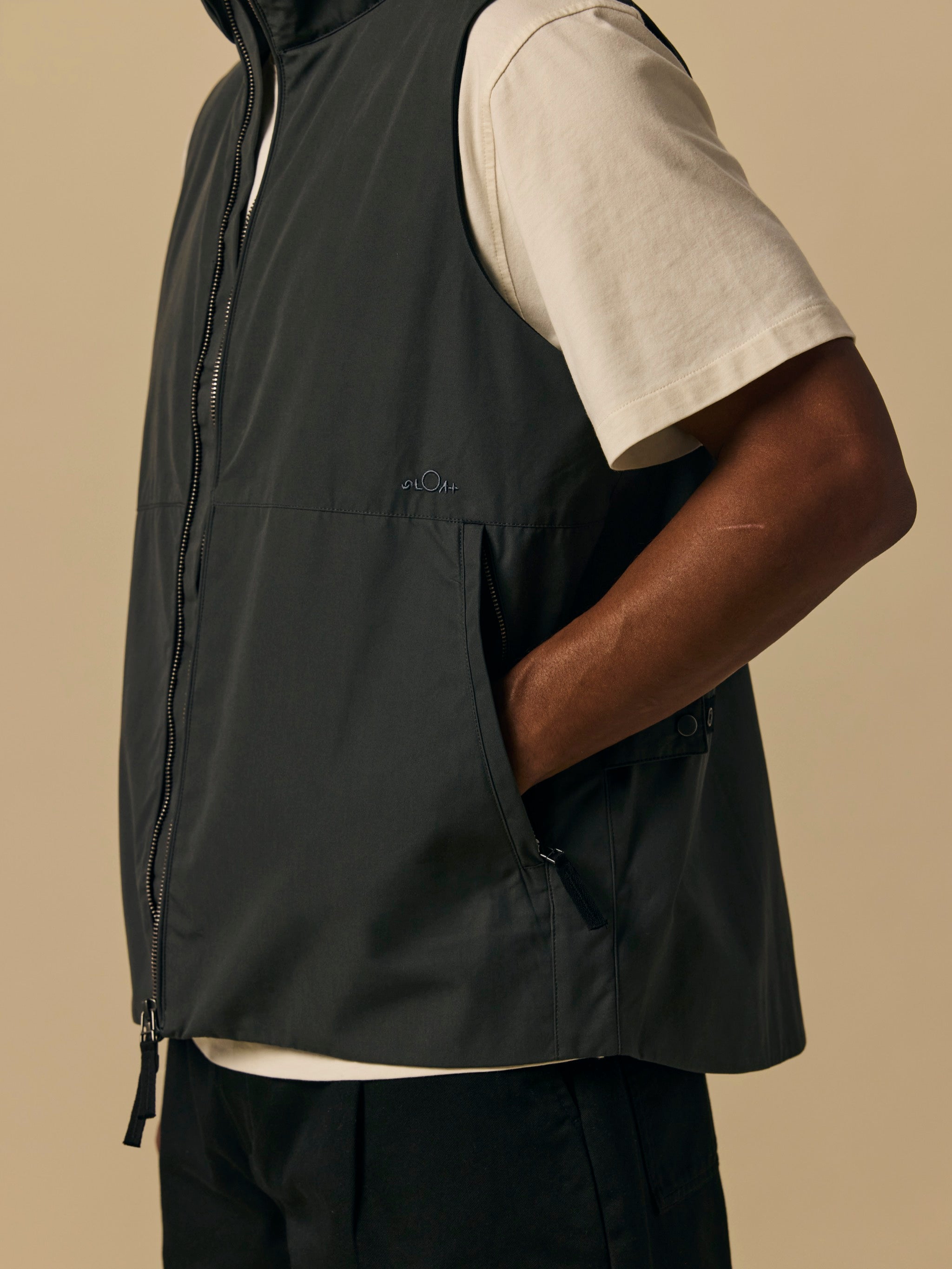 Organic Ventile Vest in Charcoal [color:Charcoal]