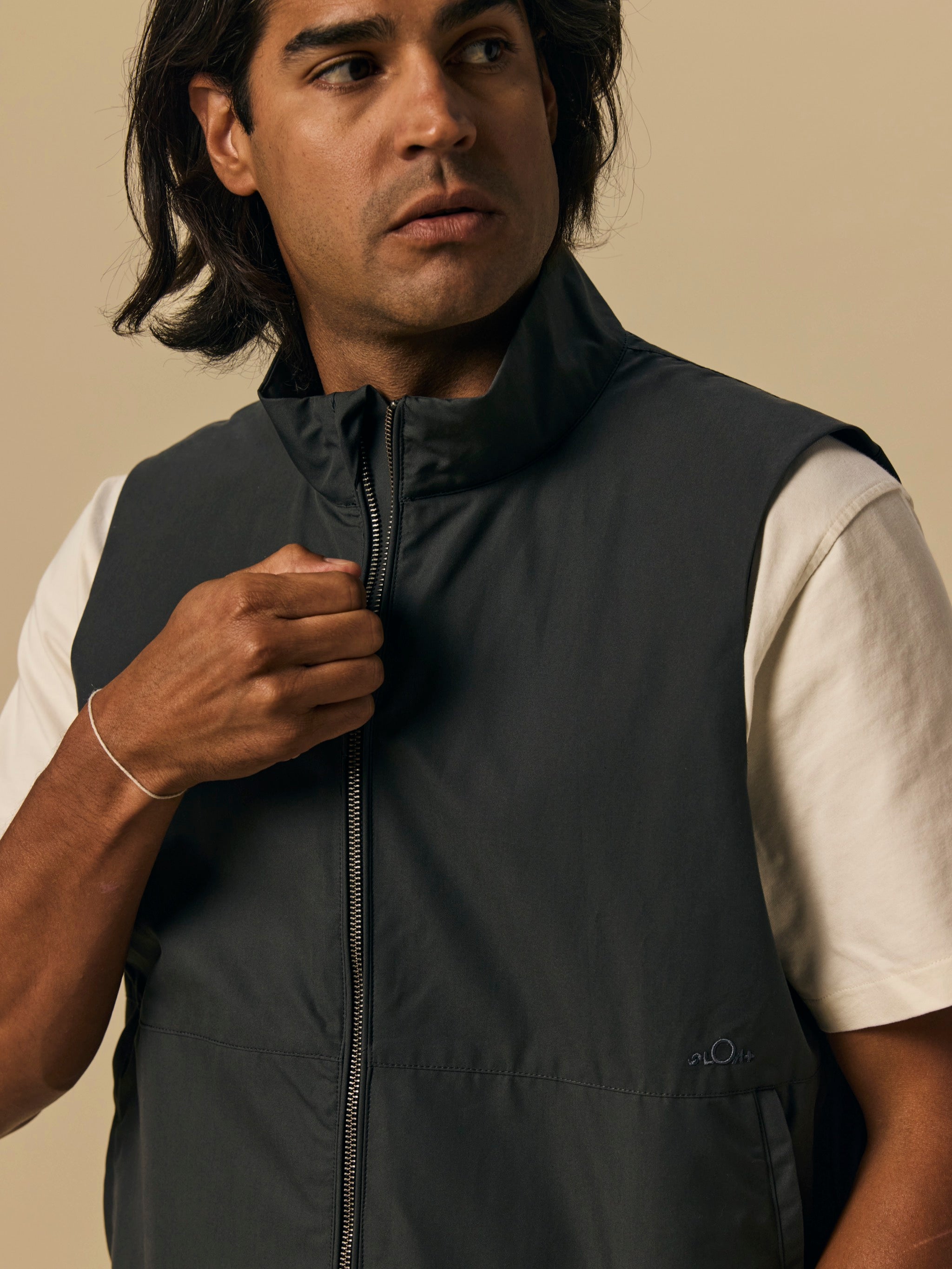 Organic Ventile Vest in Charcoal [color:Charcoal]